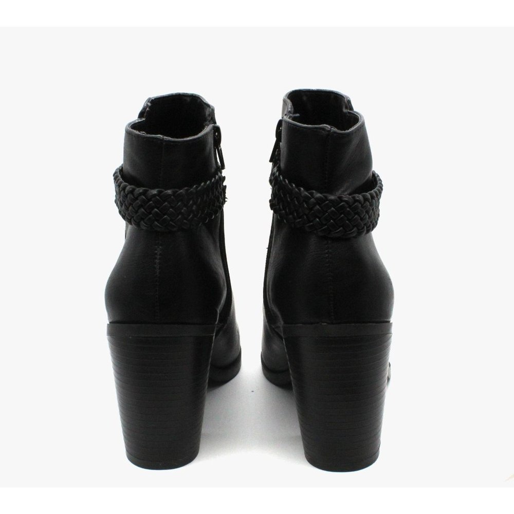 Journee Collection Women's Maggie Bootie - Picture 2 of 7